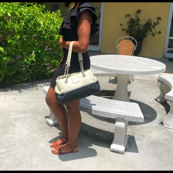 Authentic Nine West purse - Picture 3 of 5